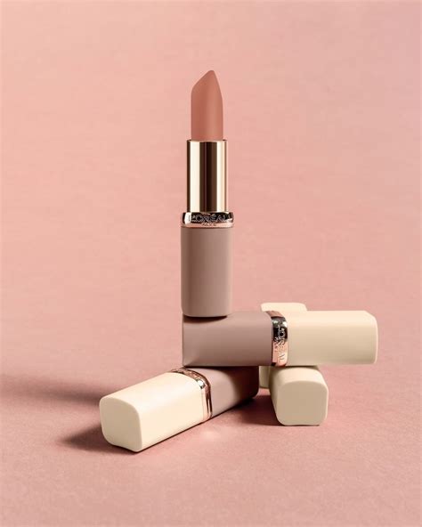 Savršeni nude ruževi za usne u L Oréal Paris Free the Nudes kolekciji
