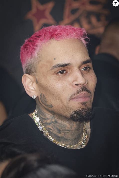 Exclusif Chris Brown After Show De Chris Brown Après Son Concert à