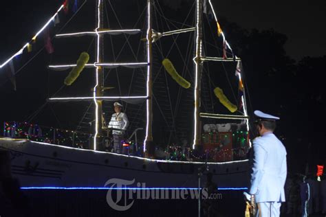 Kasal Pimpin Wisuda Purna Wira Pati Tni Al Di Aal Bumi Moro Foto