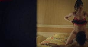 EL DINERO NO CAE DEL CIELO NUDE SCENES AZNude