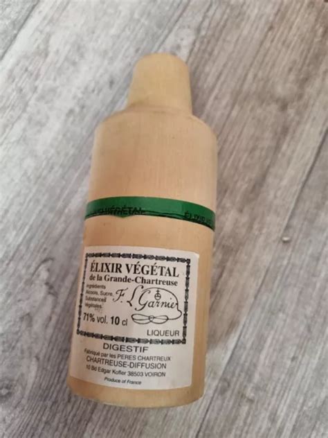 ANCIENNE BOUTEILLE ELIXIR Vegetal Digestif Pere Chartreux Garnier