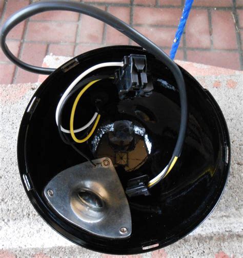 Buy 2004 Harley Davidson Sportster Xl Headlight Bucket Housing In
