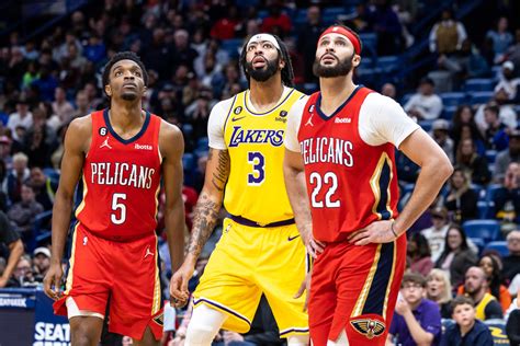 New Lakers Big Man Sheds Light On Former Teams Defensive Strategy