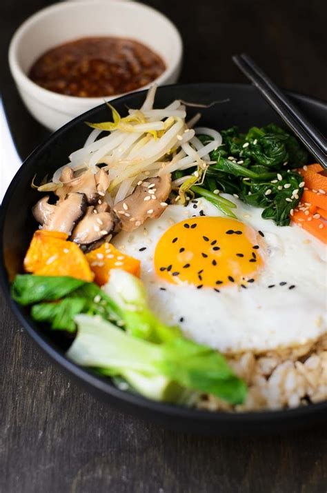 Meatless Korean Bibimbap - Lisa's Lemony Kitchen