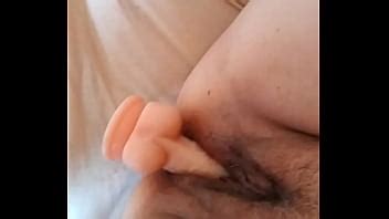 Haciéndola gozar con dildo a mi Gatita Puta XVIDEOS