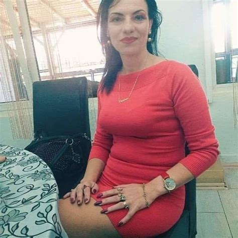 Rumanian MILF 17 Photos XXX Porn Album 118177