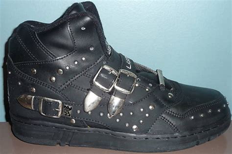 La Gear Michael Jackson Signature Line