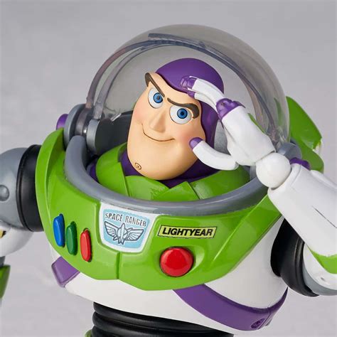 Download Buzz Lightyear Pictures