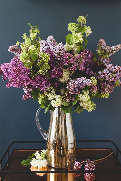 Lilac Arrangements and Bouquet Ideas