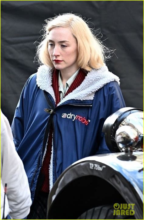 Photo Saoirse Ronan Blitz Period Film Set Photo Just