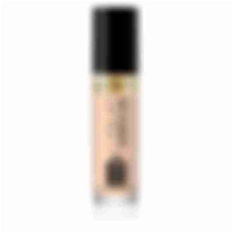 Консилер для лица Eveline Liquid Camouflage, тон: 05 Porcelain, 5мл ...