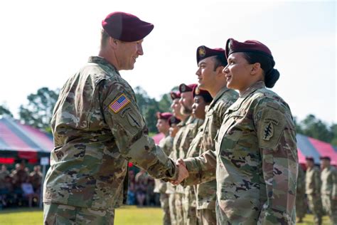 Army Offering Promotions Ribbons For Referring New Recruits