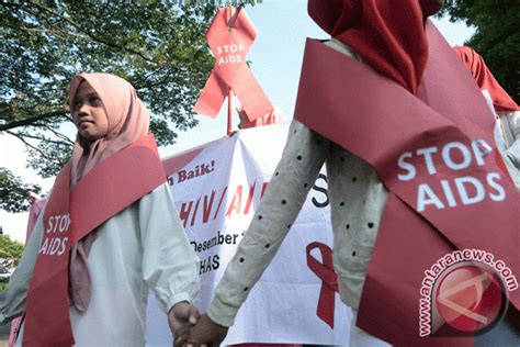 Ratusan Warga Ternate Terinfeksi HIV AIDS ANTARA News