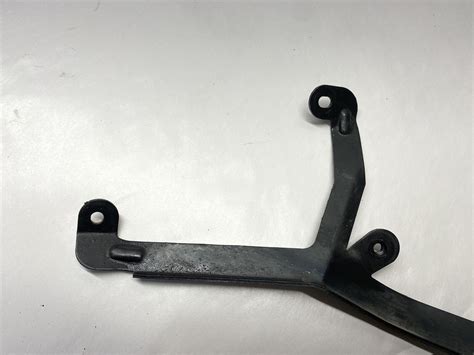 Vw Golf V K Gti Muffler Hanger Bracket K K