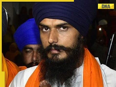 Watch Khalistani Leader Amritpal Singh S Bodyguards Arrested In Jalandhar Viral Video