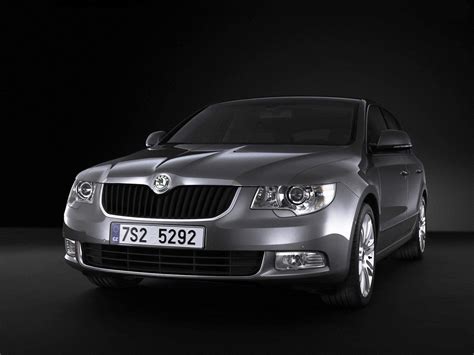 Skoda Superb Wallpapers - Wallpaper Cave