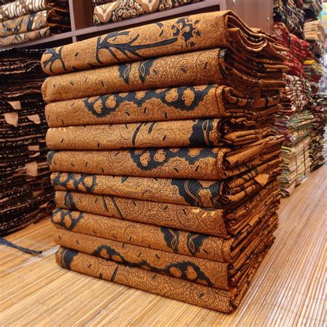 Jual Kain Batik Sogan Solo Wahyu Tumurun Shopee Indonesia