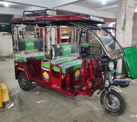 Lithium Battery Operated Rickshaw At Rs 155000 Battery Operated