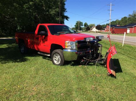 snow plow 2008 Chevrolet Silverado 2500 pickup for sale