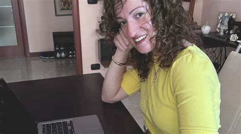 Chi Sono Content Specialist Copywriter Freelance Maria Grazia De Falco