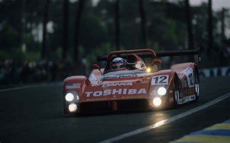 24 Hours Centenary The Historic Ferrari F40 And 333 SP From The 1990s