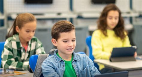 Українські школярі отримають 5 000 Apple iPad