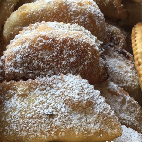 La Ricetta Di Nonna Gina I Panzerotti Dolci Ripieni Di Amore I Murri