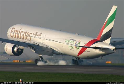 A6 Ebd Boeing 777 31her Emirates Globalpics Jetphotos