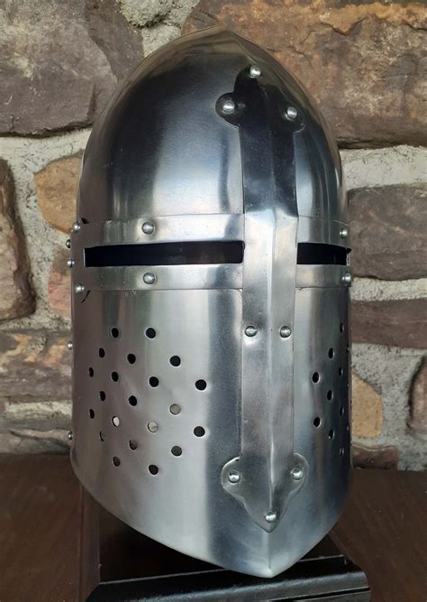 Crusader Great Helm