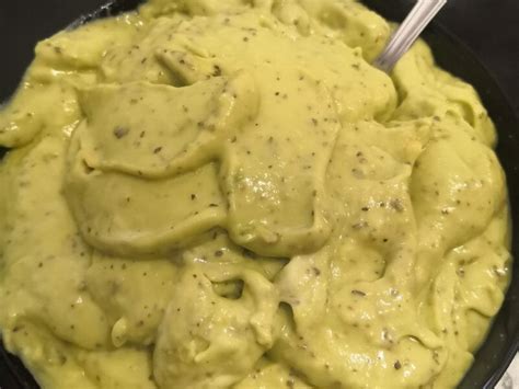 Pâtes au pesto davocat au Thermomix Cookomix