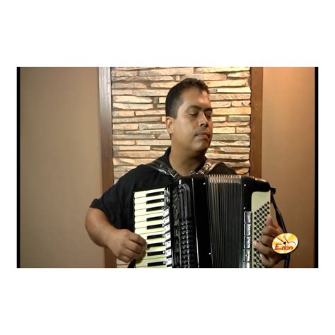 Coleção Curso Completo De Acordeon Para Iniciantes 5 Dvds Edon