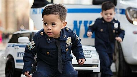 Adorable Toddler ‘nypd Lieutenant Twins Travel The Country To Honor