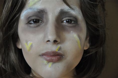 Salma's Stuff: Edward Scissorhands Make-up Look