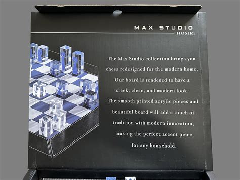 Max Studio Modernistic Acrylic Chess Set - ChessAntiques.com