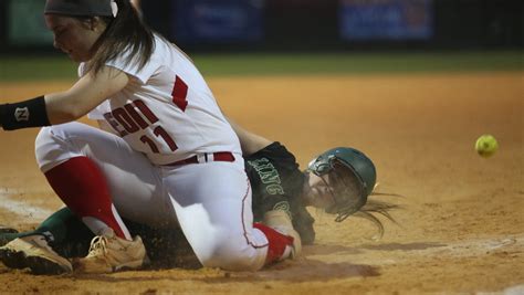 Photos District Tournament Softball