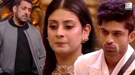 Bigg Boss 17 Salman Khan Slams Isha Malviya Calls Her Self Obsessed