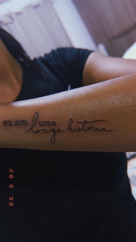 Escrita Delicada Tatuagens Simplistas Tatuagens Femininas Delicadas