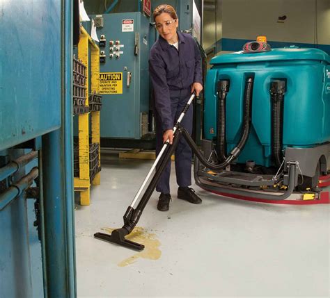 Tennant T17 Scrubber Powervac Cleaning Equipment And Service