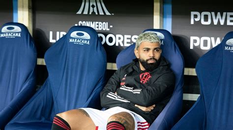 Gabigol Atacante Do Flamengo Pede Desculpas Por Usar A Camisa Do