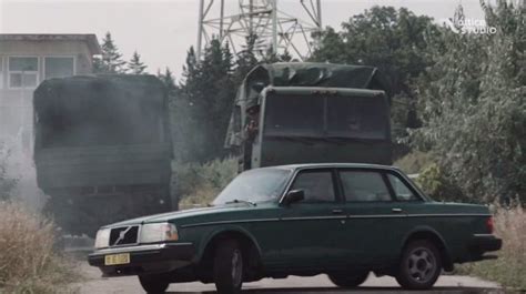 IMCDb Org 1992 Volvo 240 244 In Taken 2017 2018