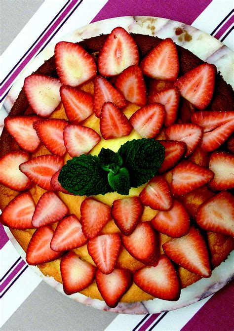 Oaty Baked Strawberry Cheesecake Recipe Esse