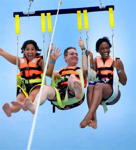 Experience Parasailing In Playa Del Carmen Localbird