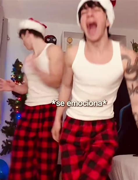 Carlos Alberto Fuentes Bách Tiktok