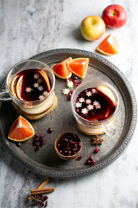 Easy Mulled Wine Recipe - Warm & Aromatic Holiday Classic