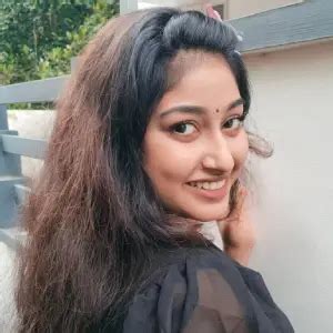 Gouri Sankaram Asianet Actors Cast Story Wiki More Telly Bong