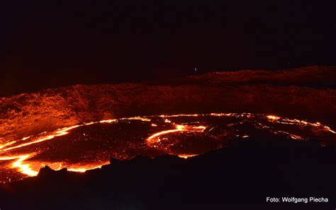 Erta Ale Mountain Photo by Wolfgang Piecha | 3:50 am 20 Oct 2014