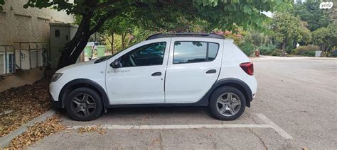 ג יפים דאצ יה סנדרו Stepway Laureate אוט טורבו בנזין 0 9 90 כס