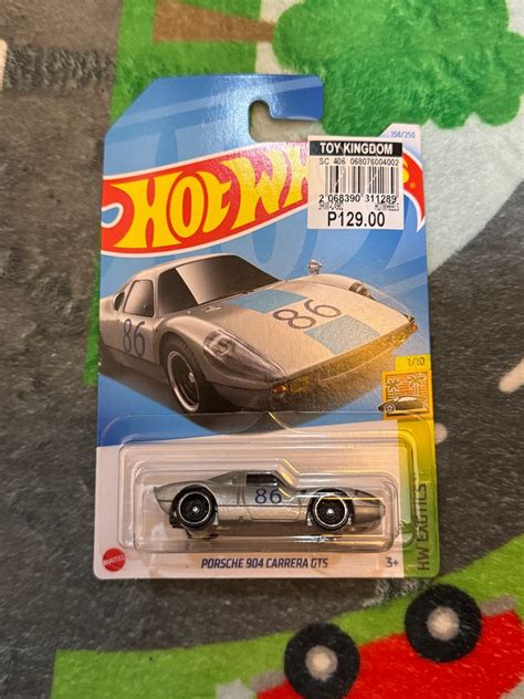 Hot Wheels Porsche Carrera Gts Hobbies Toys Toys Games On Carousell
