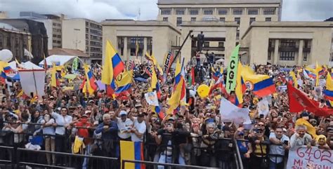 Marchas del 1 de mayo en Colombia Gustavo Petro ya está en la Plaza de