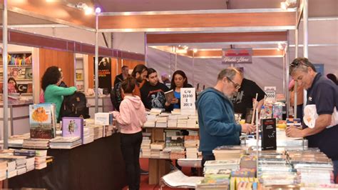 Feria Del Libro Conocé A Los Autores Que Estarán En Neuquén